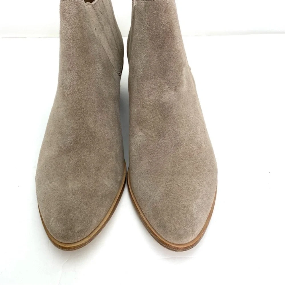 Joie Barlow Tan Suede Ankle Booties in Beige Stone/Tan Size 38